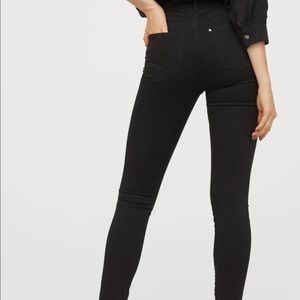 H&M Black Skinny Jeans